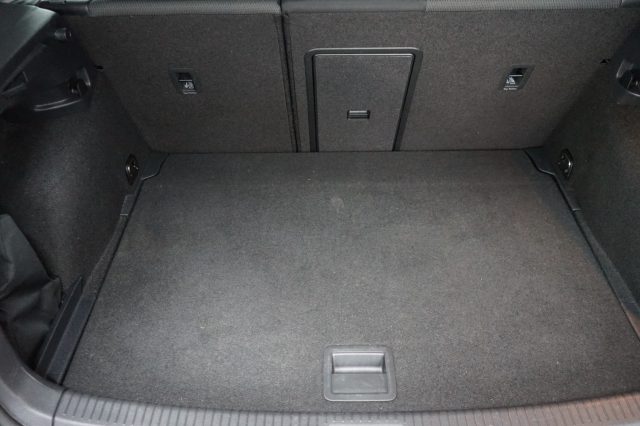 VOLKSWAGEN Golf usata 59