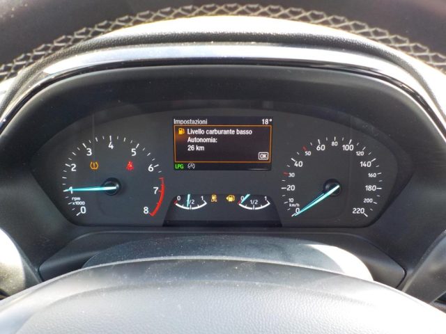 FORD Fiesta usata, con Fari LED