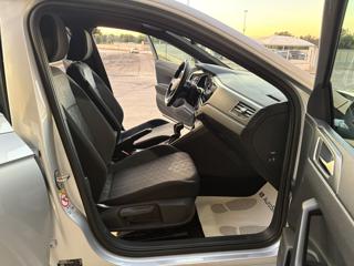 VOLKSWAGEN Taigo usata, con Controllo automatico clima