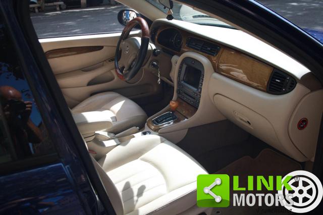 JAGUAR X-Type usata, con Pacchetto sportivo
