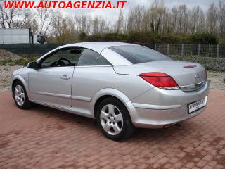 OPEL Astra usata, con Autoradio