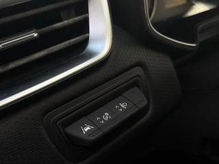 RENAULT Clio usata, con Isofix