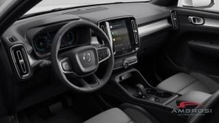 VOLVO XC40 usata 8
