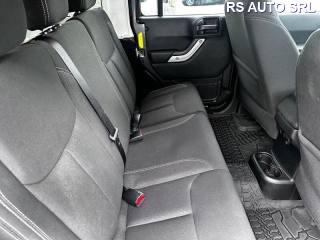 JEEP Wrangler usata, con Autoradio