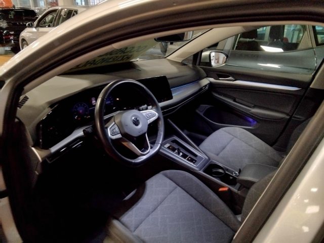VOLKSWAGEN Golf usata, con Fari LED
