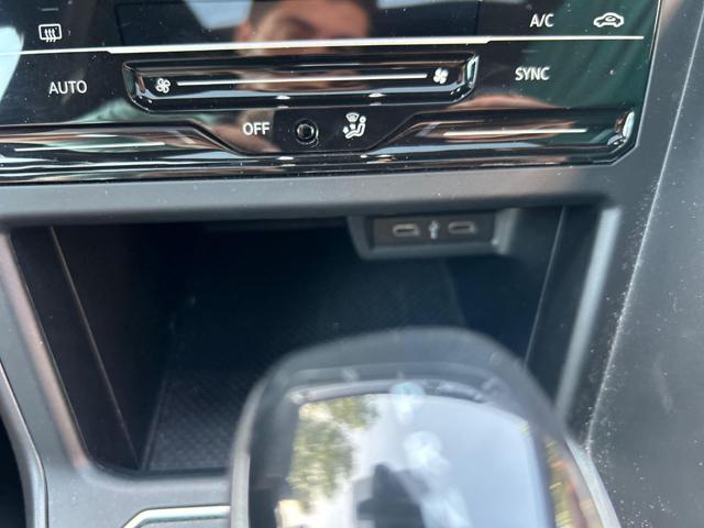 VOLKSWAGEN Taigo usata, con Bluetooth