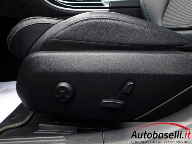 MERCEDES-BENZ C 220 usata, con Apple CarPlay