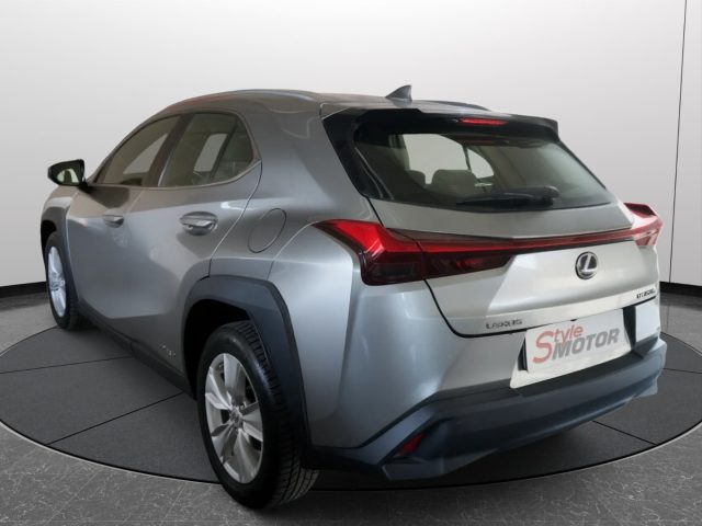 LEXUS UX 250h usata, con Airbag laterali