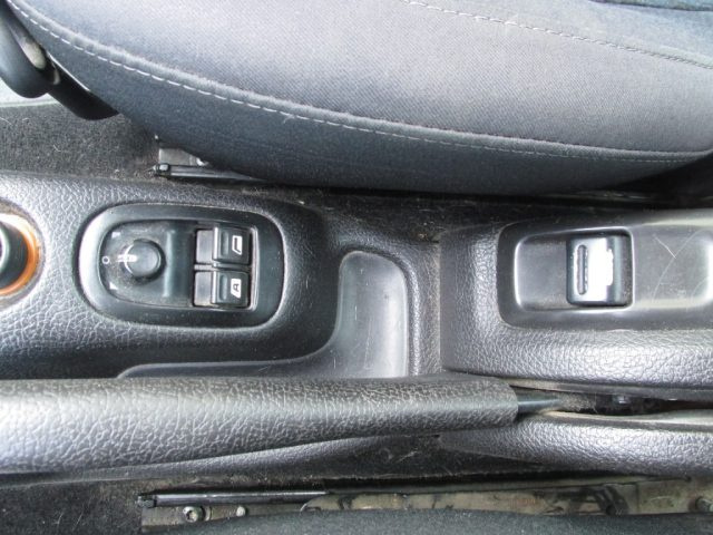 PEUGEOT 206 usata 24