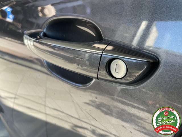 DS AUTOMOBILES DS 7 usata, con Touch screen