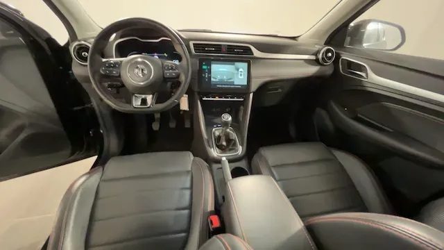 MG ZS usata, con Climatizzatore
