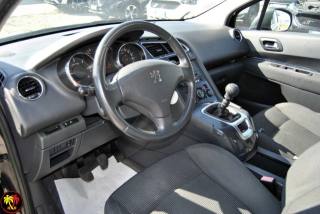 PEUGEOT 5008 usata, con Alzacristalli elettrici
