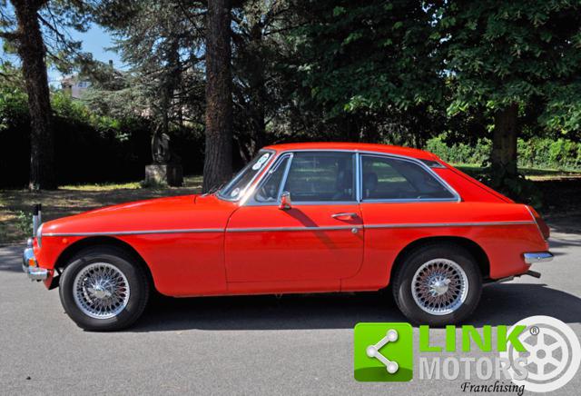 MG MGB usata, con Luci diurne