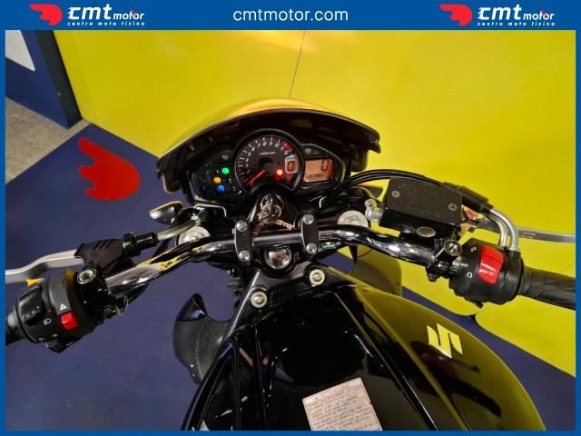 SUZUKI Gladius usata 7