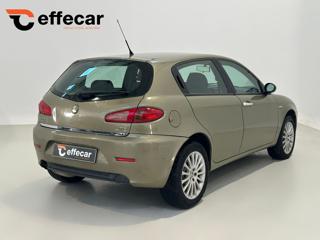 ALFA ROMEO 147 usata, con Autoradio