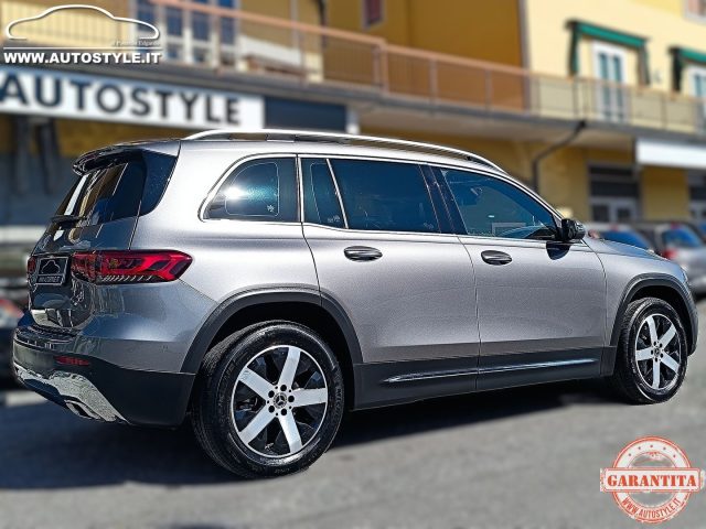 MERCEDES-BENZ GLB 200 usata, con Sensore di luce