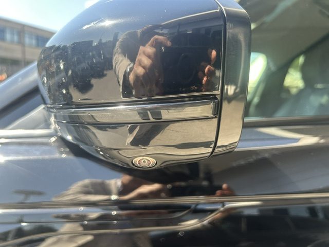 LAND ROVER Range Rover Velar usata, con Regolazione elettrica sedili