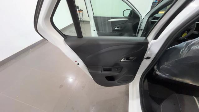 OPEL Corsa usata, con Volante in pelle