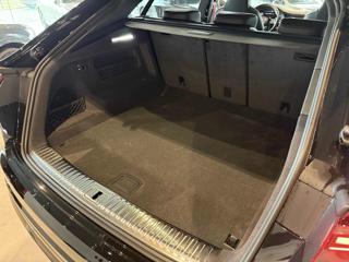 AUDI Q8 usata, con Controllo automatico clima