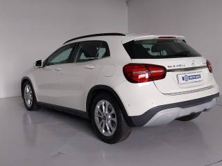 MERCEDES-BENZ GLA 200 usata, con Fari Xenon