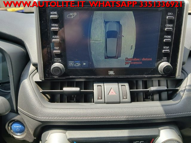 TOYOTA RAV 4 MY23 usata, con Volante multifunzione