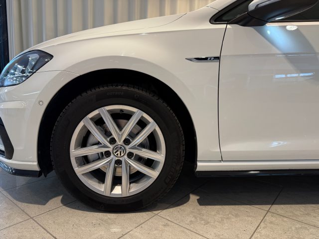 VOLKSWAGEN Golf Variant usata, con ESP