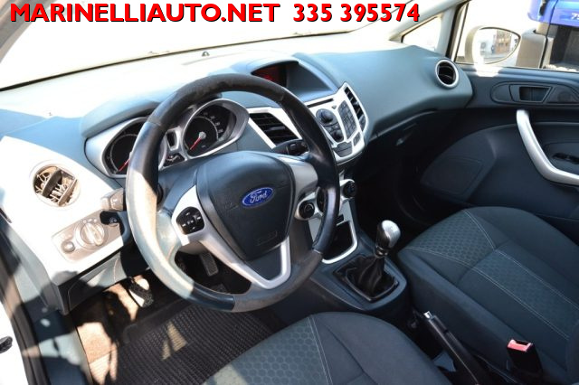 FORD Fiesta usata, con Bluetooth