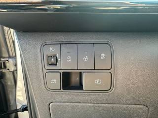 HYUNDAI Staria usata, con Climatizzatore