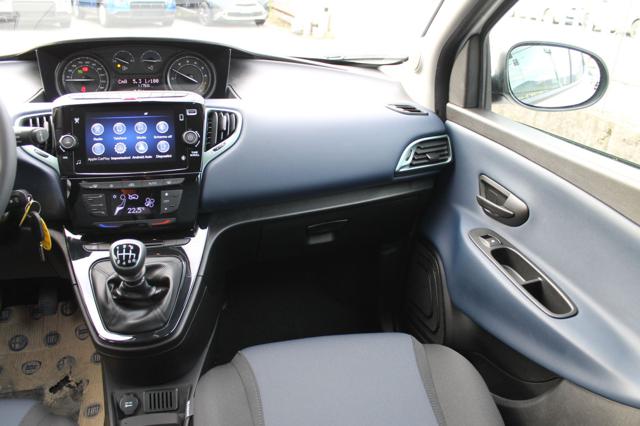 LANCIA Ypsilon usata, con Controllo automatico clima