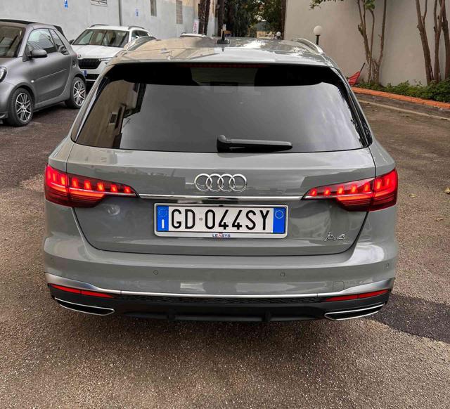 AUDI A4 usata, con Autoradio