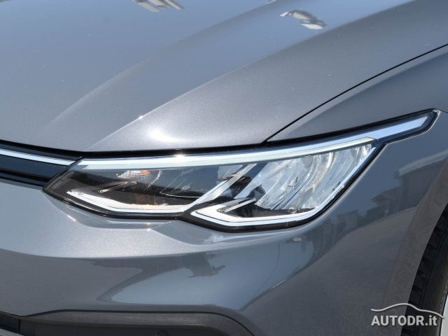 VOLKSWAGEN Golf Variant usata, con Servosterzo