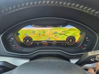 AUDI Q5 usata, con Sensori di parcheggio posteriori