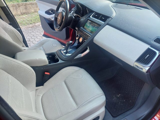 JAGUAR E-Pace usata, con Autoradio