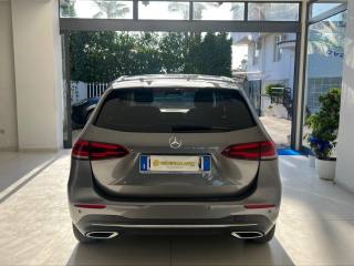MERCEDES-BENZ B 200 usata, con Airbag laterali