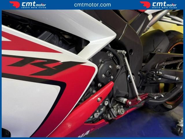 YAMAHA YZF R1 usata 6