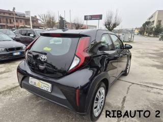 TOYOTA Aygo X usata, con Sedile posteriore sdoppiato