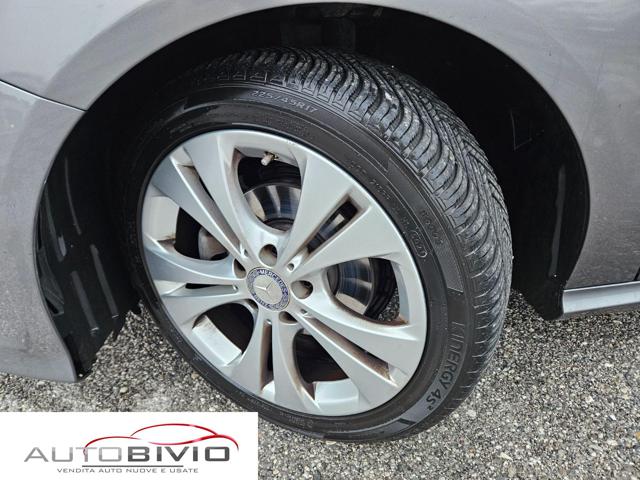 MERCEDES-BENZ B 180 usata, con Sedile posteriore sdoppiato
