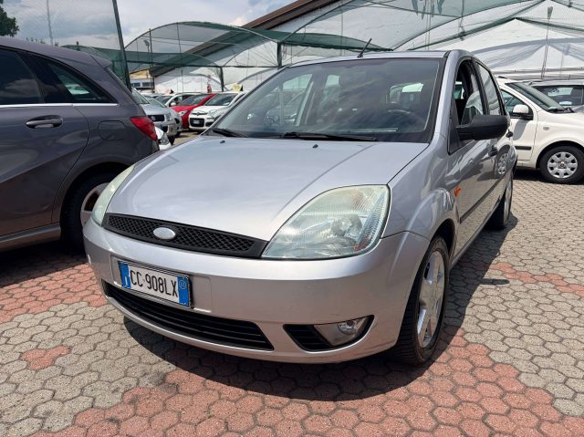 FORD Fiesta usata, con ABS