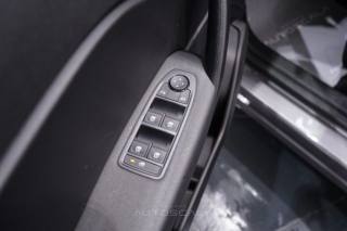 RENAULT Captur usata, con Volante multifunzione