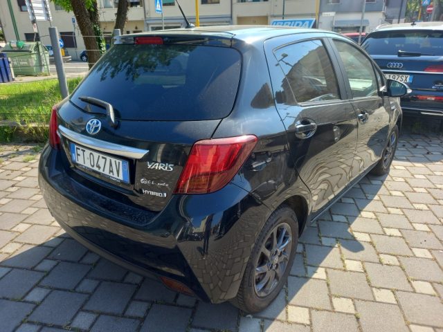 TOYOTA Yaris usata, con Cerchi in lega