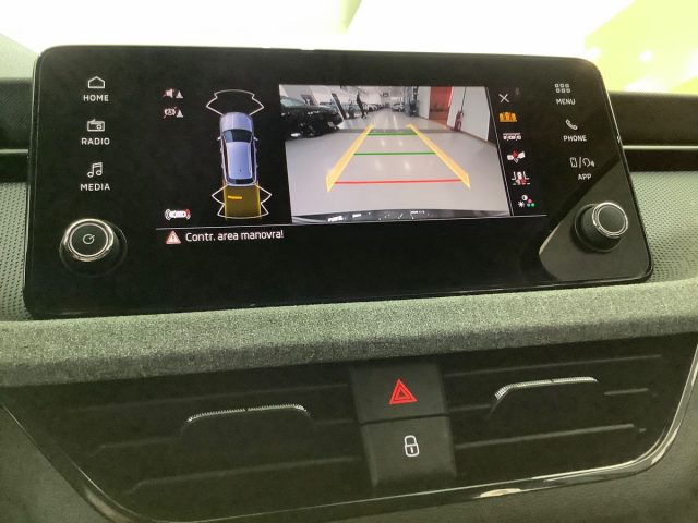 SKODA Kamiq usata, con Sedile posteriore sdoppiato