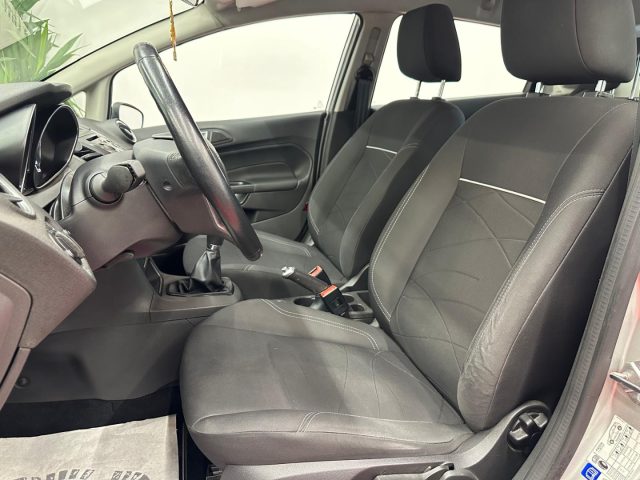 FORD Fiesta usata, con Chiusura centralizzata