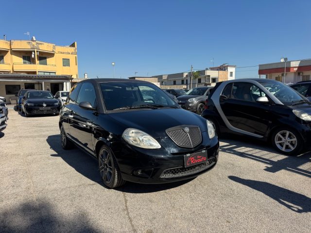 LANCIA Ypsilon usata, con ABS
