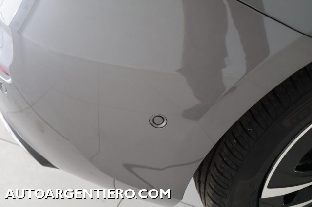 MERCEDES-BENZ A 180 usata, con Sistema di chiamata d