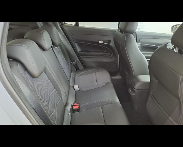 JEEP Avenger usata 28
