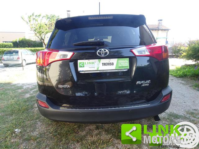 TOYOTA RAV 4 usata, con Airbag Passeggero