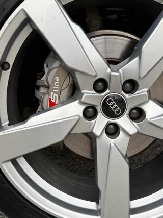 AUDI Q5 usata, con Bluetooth