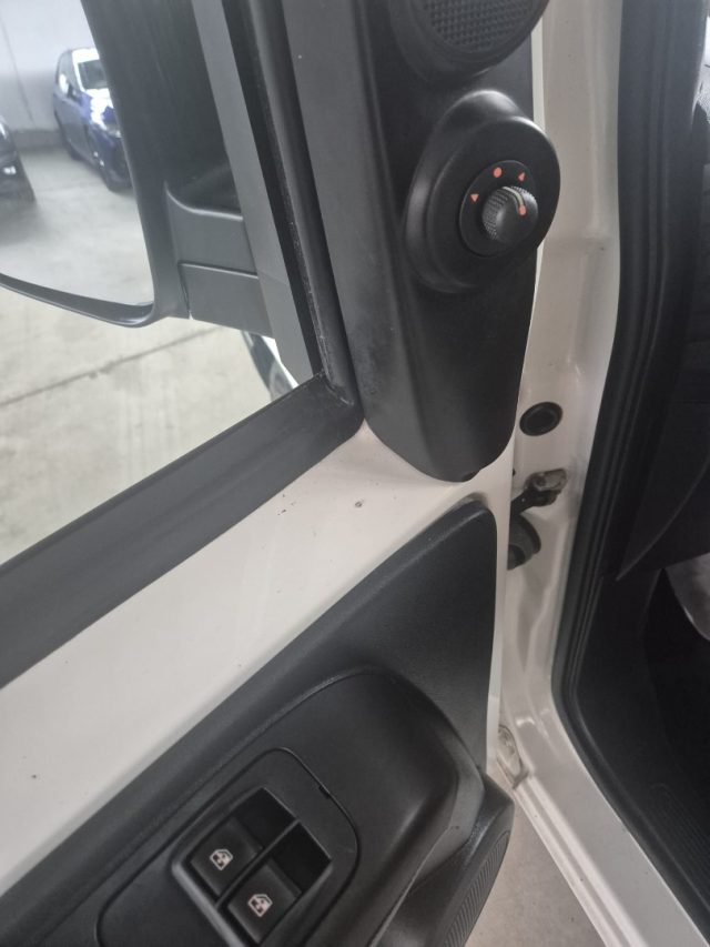 FIAT Fiorino usata 16