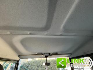 LAND ROVER Defender usata 36
