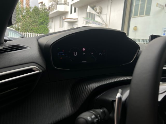 PEUGEOT 2008 usata, con Servosterzo